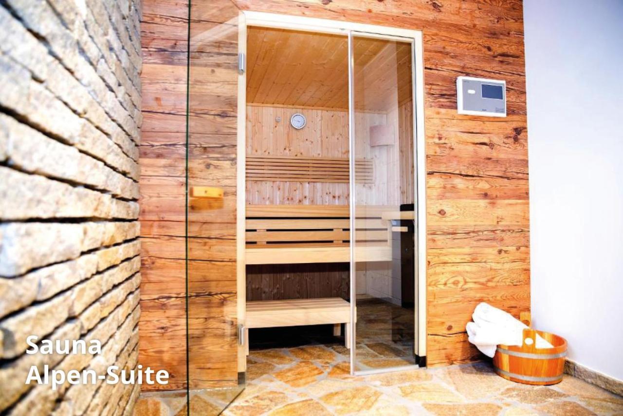 Plus Punkt Private Spa Weingarten  Dış mekan fotoğraf