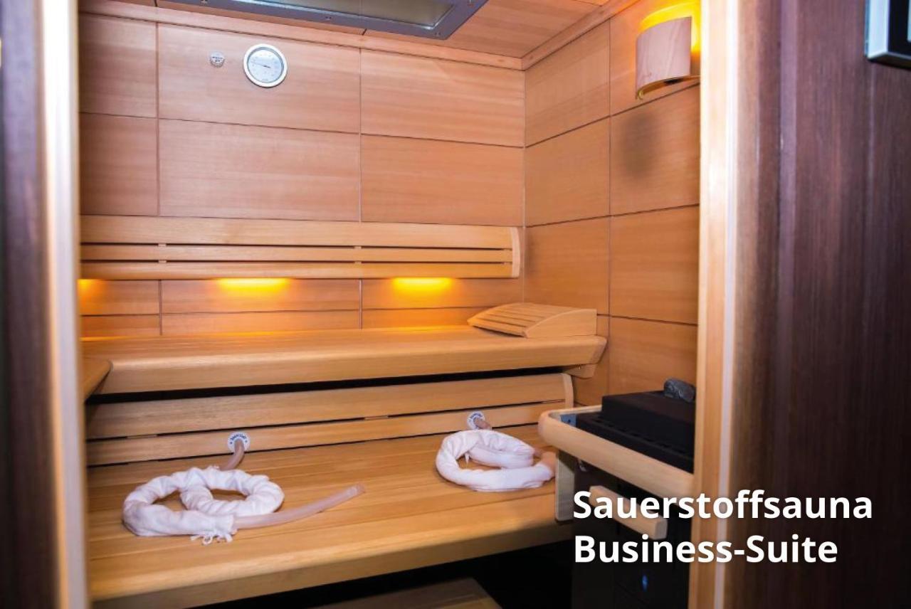 Plus Punkt Private Spa Weingarten  Dış mekan fotoğraf
