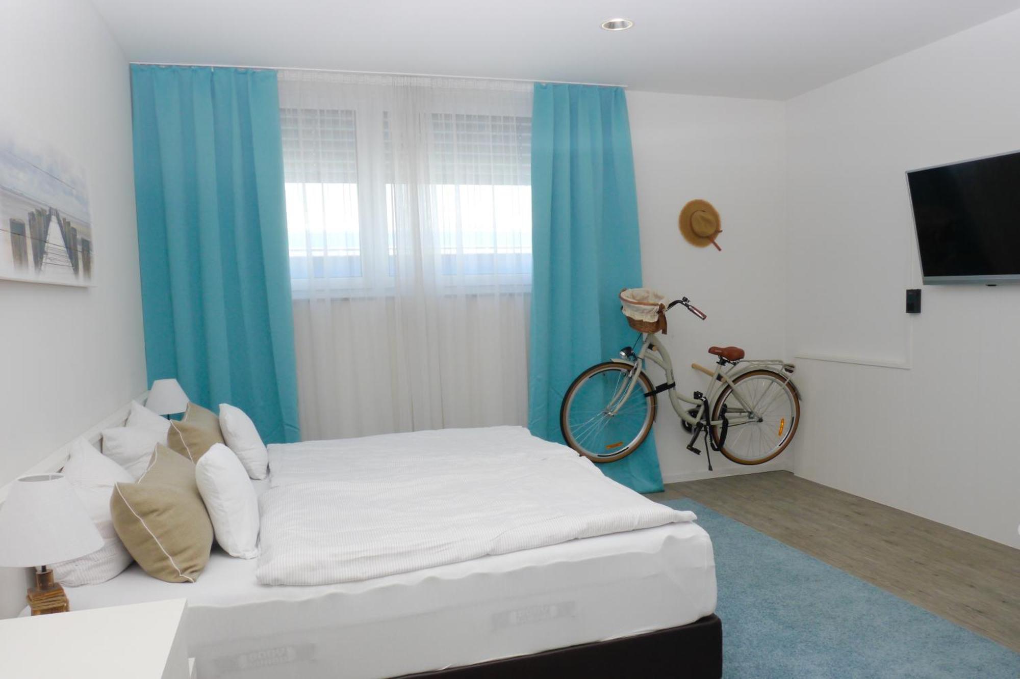 Plus Punkt Private Spa Weingarten  Dış mekan fotoğraf