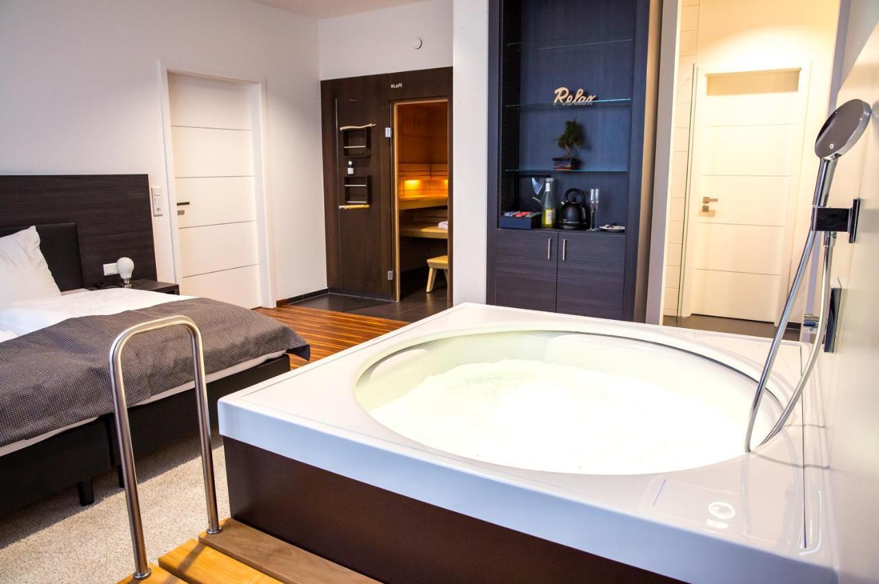 Plus Punkt Private Spa Weingarten  Dış mekan fotoğraf