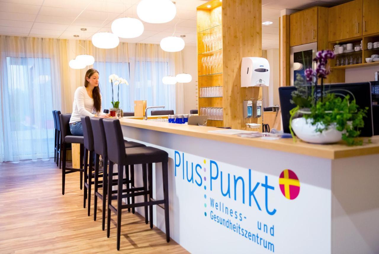 Plus Punkt Private Spa Weingarten  Dış mekan fotoğraf